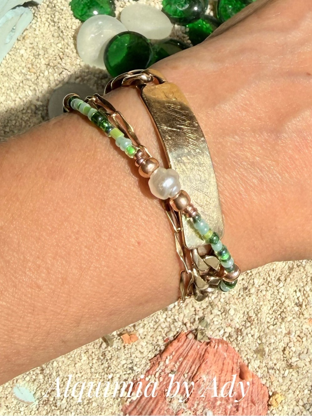 Dainty baroque pearl and Green Strand Beaded adjustable Bracelet